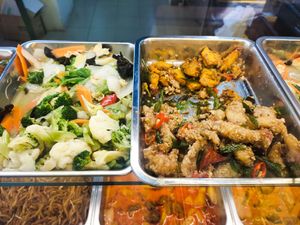 Dishes at Original Taste Foods 老味道 in Central Singapore