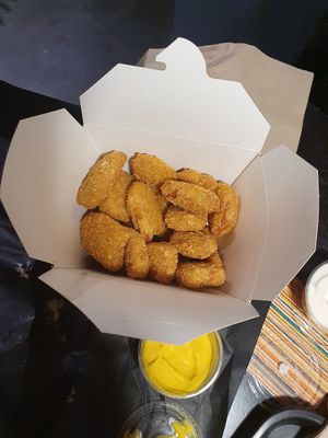 Chicken nuggets #Veganuary at UNMEAT in Zurich