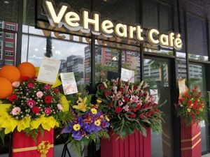 Street View at VeHeart Cafe 素吃货 in West Singapore