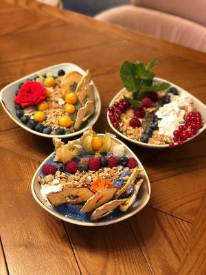 Smoothiebowls at Moka Roasters in Frankfurt