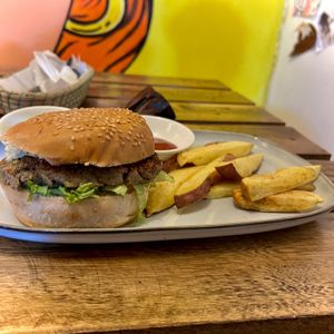 hamburguesa legume   at Kandy Soda Bar in Puyo