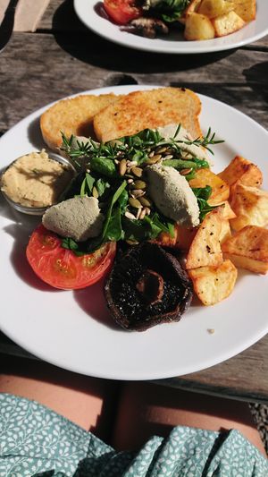 Big Breakfast (vegan) at Under The Red Verandah in Christchurch