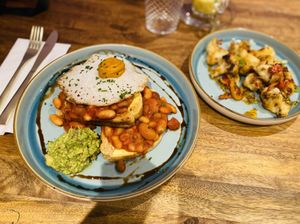 Amazing VEGAN EGG at The Vibe in Liverpool