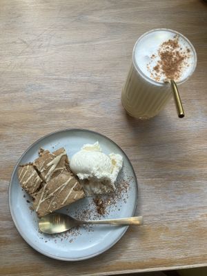 Vegan biscoff & white choc brownie + scouse fire latte 😋  at The Vibe in Liverpool