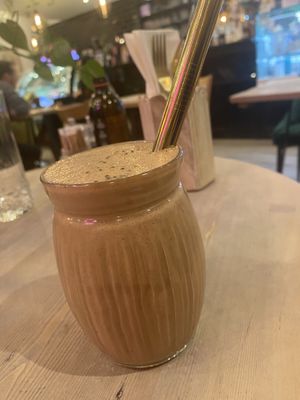 Snickers shake is just Devine  #Veganuary at The Vibe in Liverpool