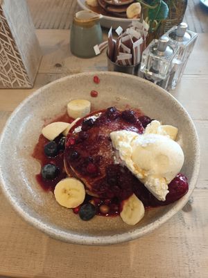 Power me up pancakes (my go to) at The Vibe in Liverpool