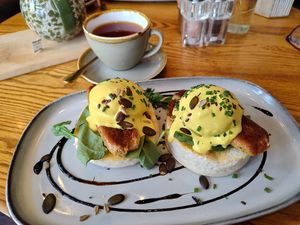Sausage Benedict at The Vibe in Liverpool