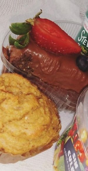 A gift from sin culpa saludable, a muffin and chocolate cake   at Sin Culpa - Comida Saludable in Cajamarca