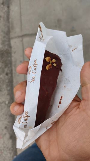 Rico sniker vegano orgánico  #Veganuary at Sin Culpa - Comida Saludable in Cajamarca