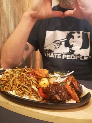 Vegan Sizzler, buenísimo at The Seasonal in Lagos