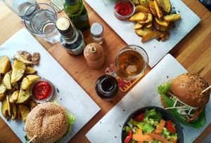 Veggy table at La Nueva Burguesa in Mallorca