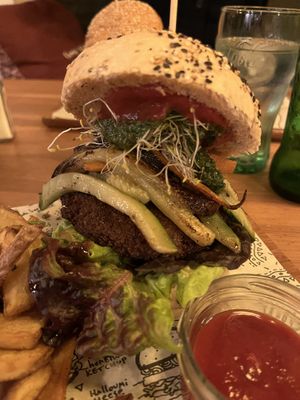 Ana Burger   at La Nueva Burguesa in Mallorca
