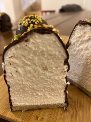 Passion fruit with pistache and gold  at Glean - Torvehallerne in Copenhagen