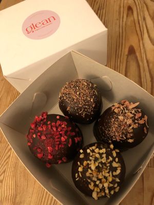 Raspberry, two times Blackberry and one Mocha at Glean - Torvehallerne in Copenhagen