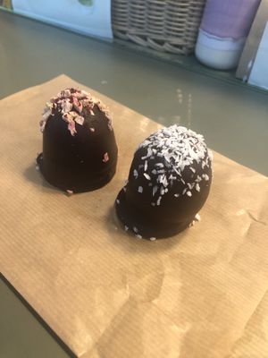 Flødebolle  at Glean - Torvehallerne in Copenhagen