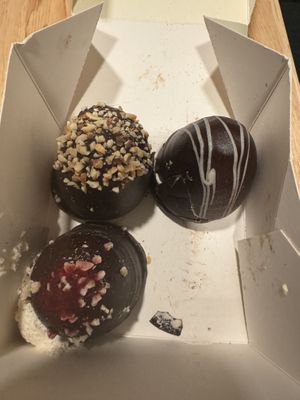 flødebollers  at Glean - Torvehallerne in Copenhagen