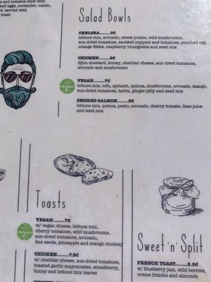 The 2 vegan options  at Chelsea Coffee & Brunch in Faro