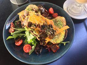 Avocado toast at Chelsea Coffee & Brunch in Faro