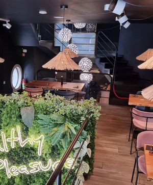 Upstairs at Hawaiian Poke Bowl - Centrum in Ghent