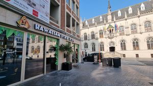 Just opposite the city hall at Hawaiian Poke Bowl in Kortrijk