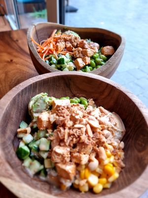 Another great lunch (normal and large size bowl) at Hawaiian Poke Bowl in Kortrijk