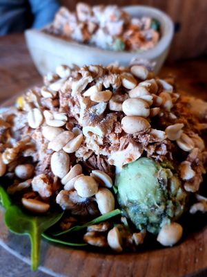 Two bowls at Hawaiian Poke Bowl in Kortrijk