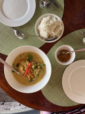 Vegetable hello curry (lunch) at Adam and Eve in Mahe