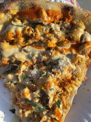 Mac & cheese pizza w Buffalo chikn   at Love Amaro Pizzeria in Venice