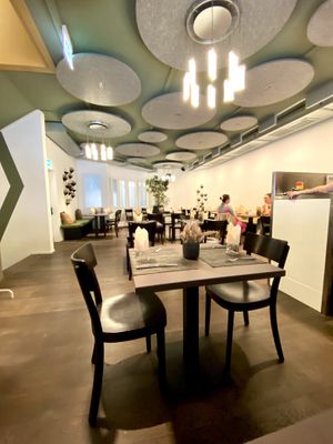 Restaurant 1. Stock  at Enzian Vegan Food in Zurich