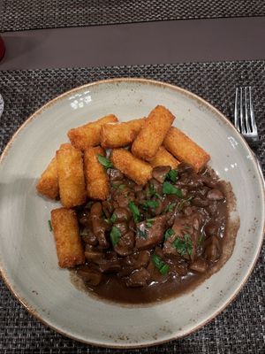 Amazing soja Geschnetzeltes  at Enzian Vegan Food in Zurich