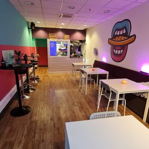 Our doors are open for inside seating, so come in for a warm welcome, hot pizza and a cold beer (or soft drink) at Pie Hole in Southend-on-sea