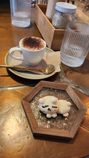  at The Little Poet in Hobart