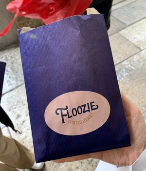 Perfect cookies in cute packaging ✌🏼 at Floozie Cookies in London