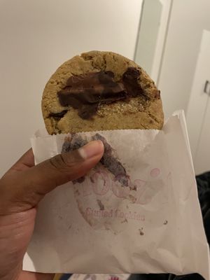 stuffed chocolate cookie at Floozie Cookies in London