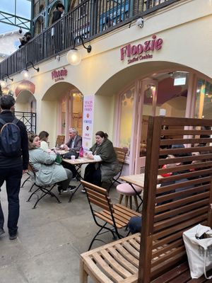 Exterior  at Floozie Cookies in London