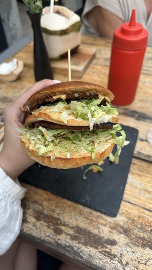 Big mac   at Friendship Concept in Koh Phangan