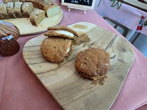 At Vegan Afairs, Brugge at California Cakes  in Oostende