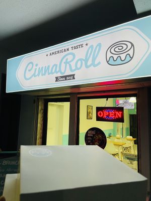 Come try #Veganuary at CinnaRoll in Quinta Do Conde