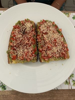 Avocado sandwhich  at CODA the V Taste in Sighisoara