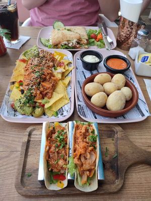 Jackfruit Tacos, Canarian Potatoes and Jackfruit Nachos. Plus some Panini at the top (not vegan though). at Cabanas 1984 in Tenerife