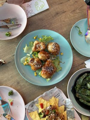 Cauliflower Wings  at Cabanas 1984 in Tenerife