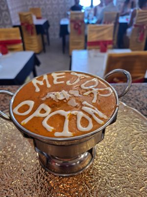  at Taj Mahal in Torres Novas