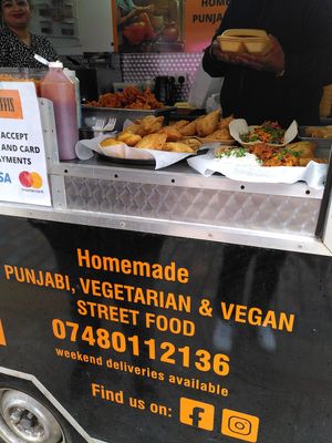 the food truck at The Tiffin in Kirkcaldy