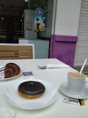 Desayuno rico at Serendipity in Valencia