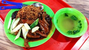 Braised (Duck) with Yam Rice  卤肉饭 at Vegetarian 斋 - Geylang Bahru in Central Singapore