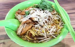 Mee Soto (马来鸡丝面） at Vegetarian 斋 - Geylang Bahru in Central Singapore