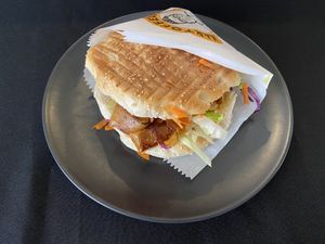  veganer Döner aus Seitan  at KartoffelKonig - Willy-Brandt-Platz in Munich