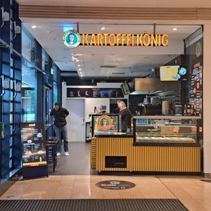  at KartoffelKonig - Willy-Brandt-Platz in Munich