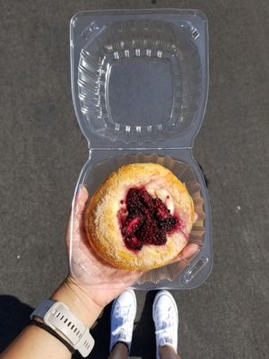 Blueberry pastry so yummyyy at Just What I Kneaded in Los Angeles