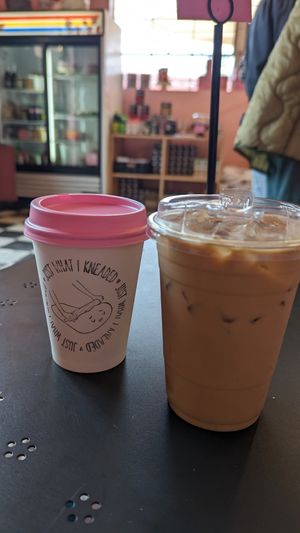 Excellent Coffee at Just What I Kneaded in Los Angeles